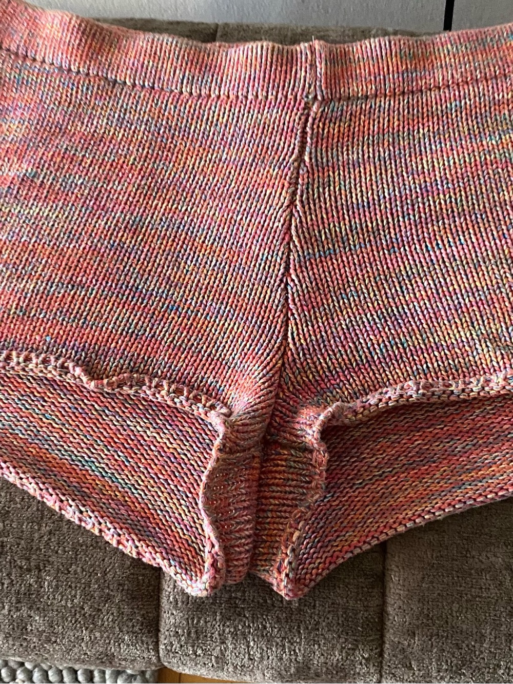 BCBGMaxAzria Multicolor Knit short -Shorts - Coral, Pink & Blue Tones (Fit XL)